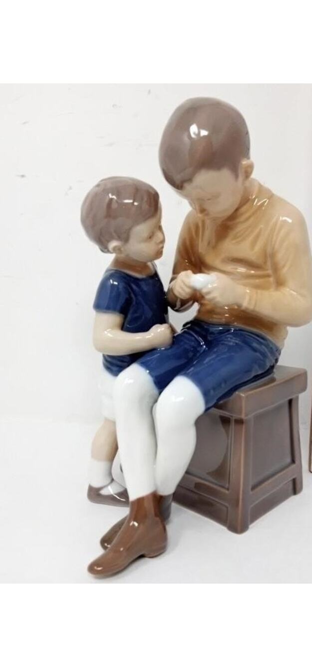 Bing and Grondahl Porcelain Denmark Figurine Tom & Willy No. 1648  1952-1957